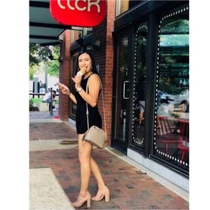 Meet your Posher, Diana